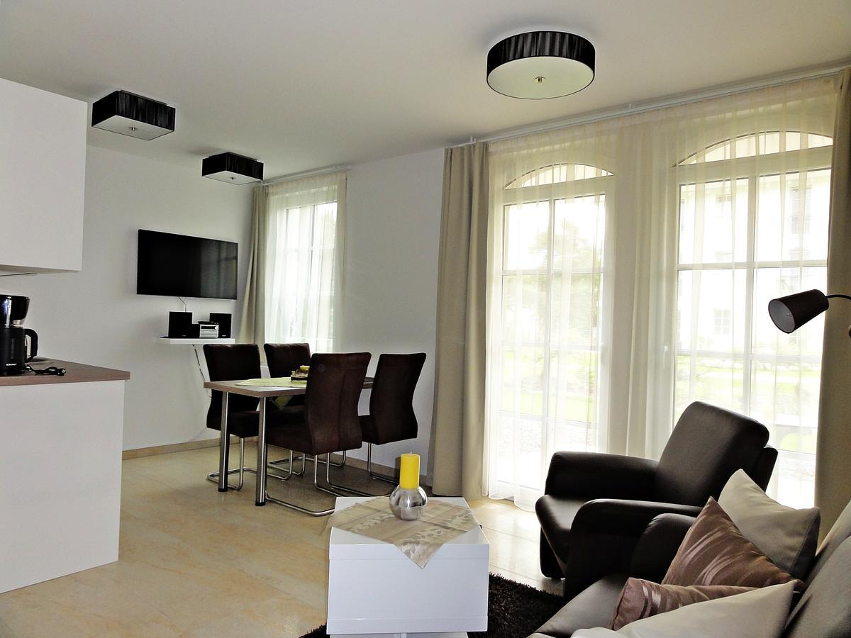 3 Zimmer Ferienwohnung Haus Meeresblick Mit Meerblick A005 Mit Suedterrasse Und Strandkorb Baabe Exterior photo