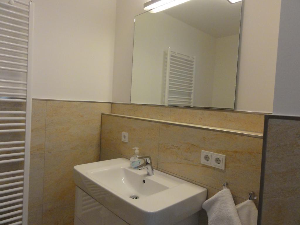 3 Zimmer Ferienwohnung Haus Meeresblick Mit Meerblick A005 Mit Suedterrasse Und Strandkorb Baabe Exterior photo